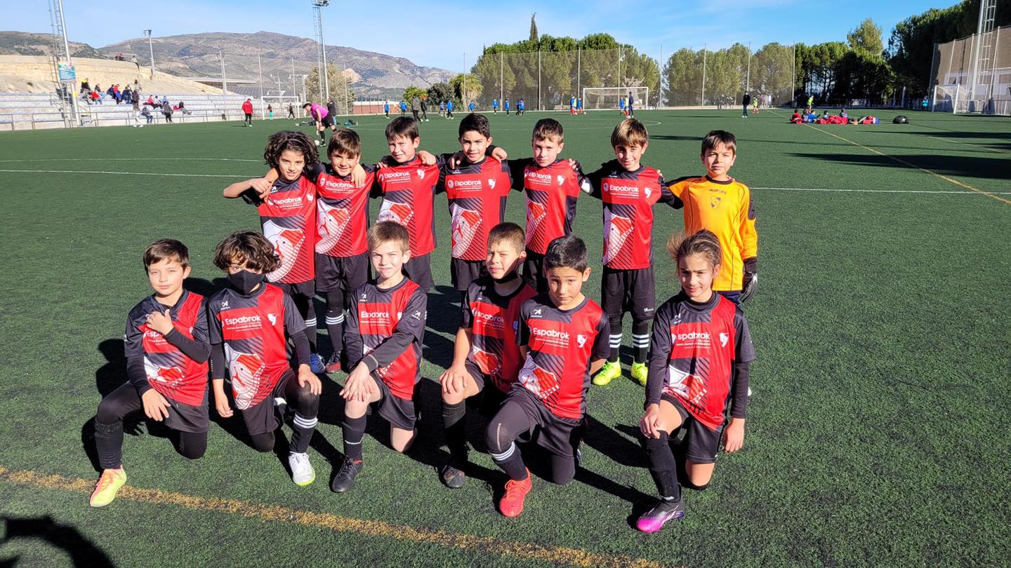 C.F. Ciudad Alcoy 8 – 4 L’Olleria C.F. “A”